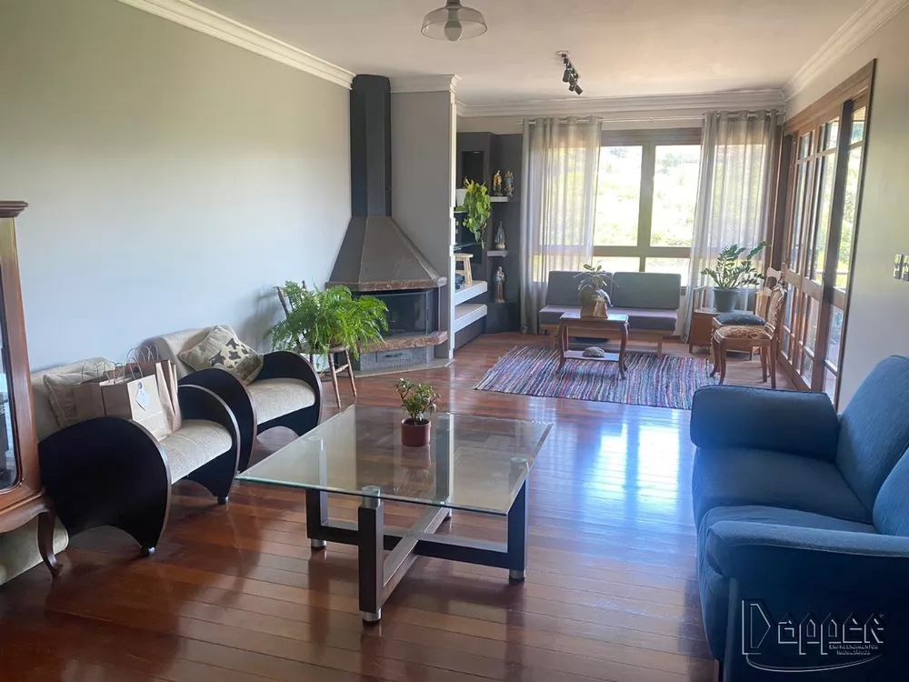 Apartamento à venda com 4 quartos, 317m² - Foto 1