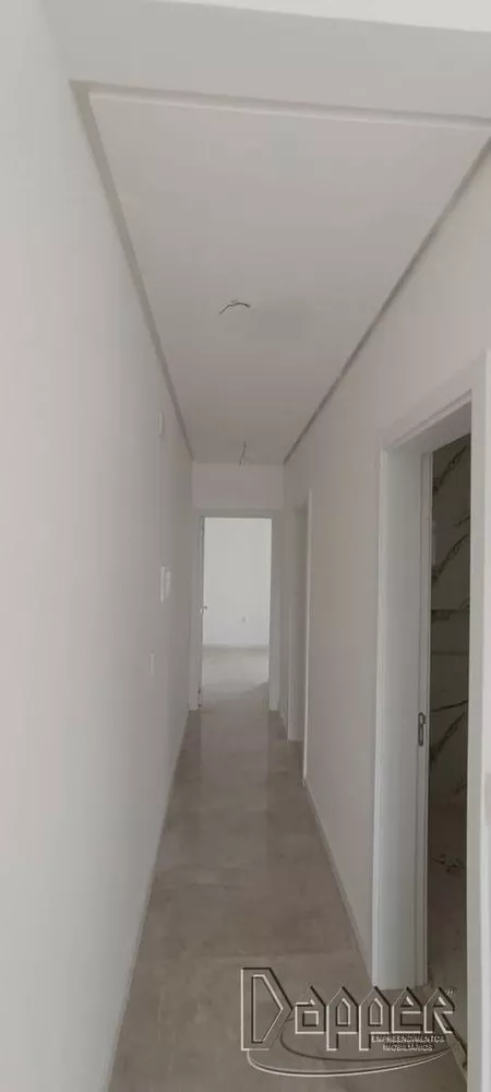 Casa à venda com 2 quartos, 63m² - Foto 4