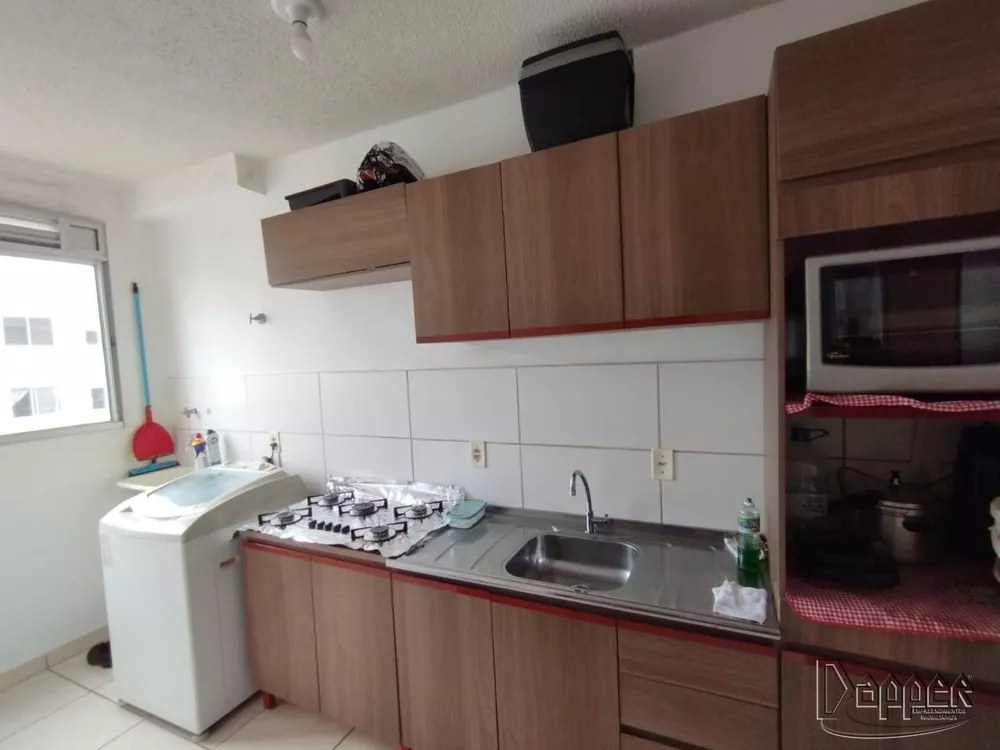 Apartamento à venda com 2 quartos, 44m² - Foto 3