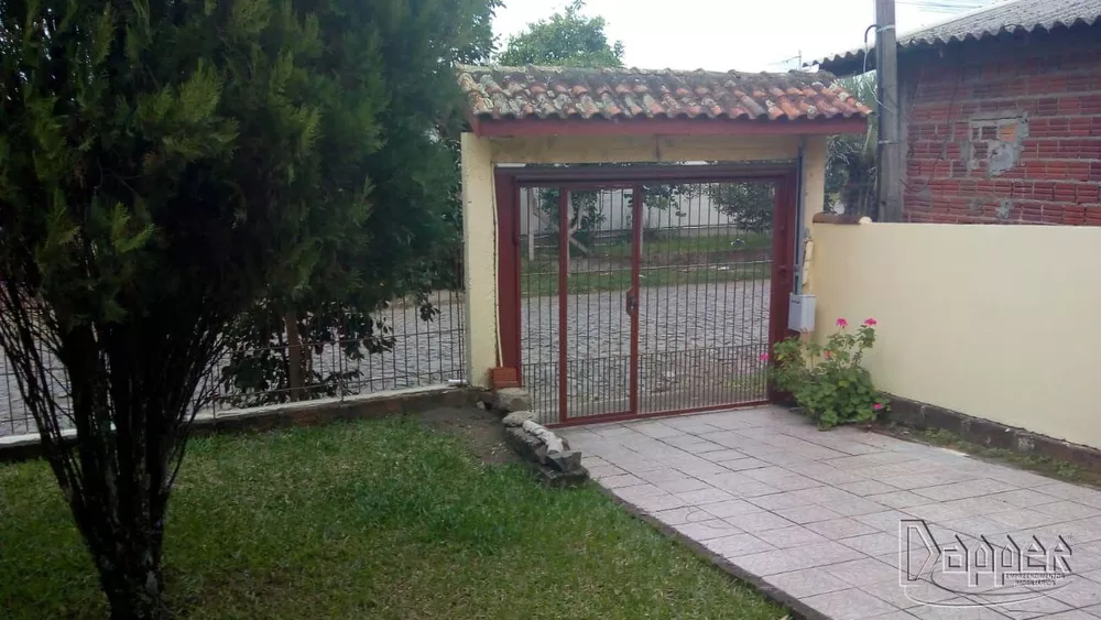 Casa à venda com 3 quartos, 100m² - Foto 2