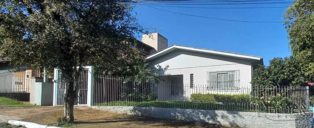 Casa para alugar com 3 quartos, 150m² - Foto 1