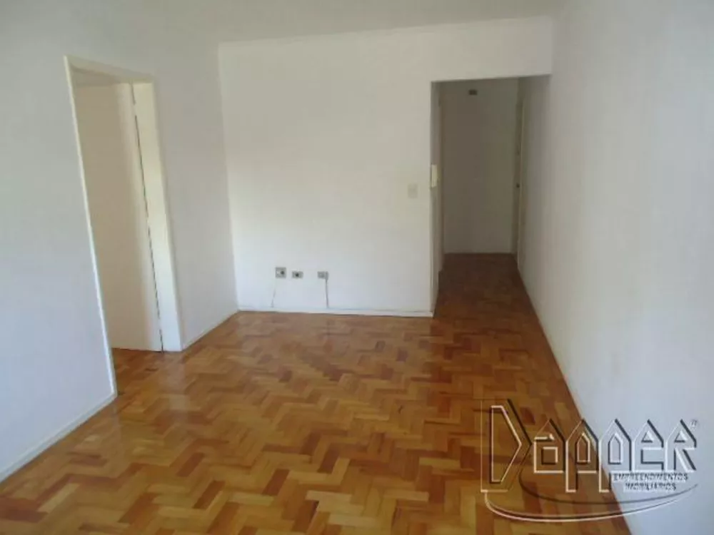 Apartamento para alugar com 3 quartos, 80m² - Foto 1