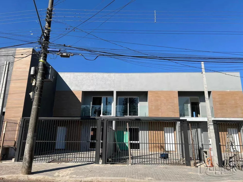 Casa à venda com 3 quartos, 871m² - Foto 1