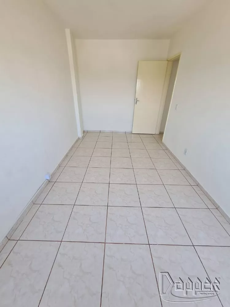 Apartamento à venda com 2 quartos, 57m² - Foto 1