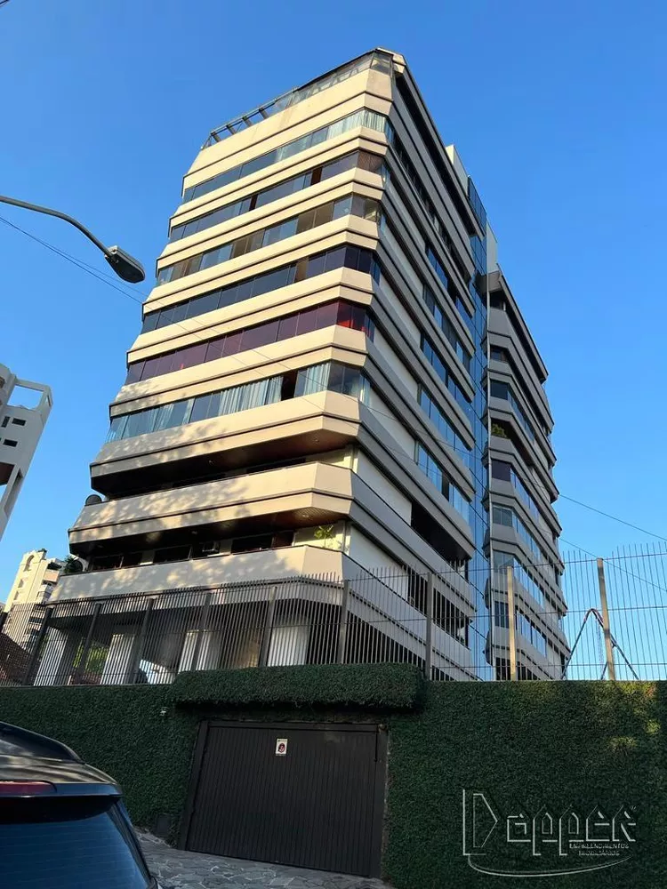 Apartamento à venda com 3 quartos, 186m² - Foto 1