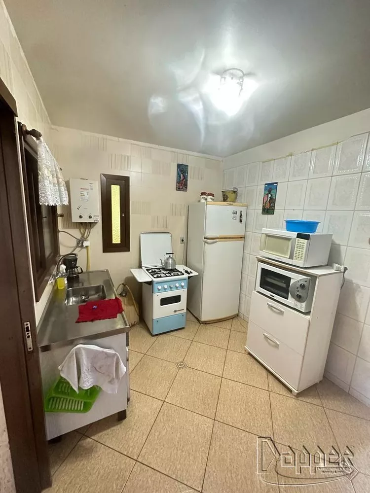 Casa à venda com 3 quartos, 160m² - Foto 3