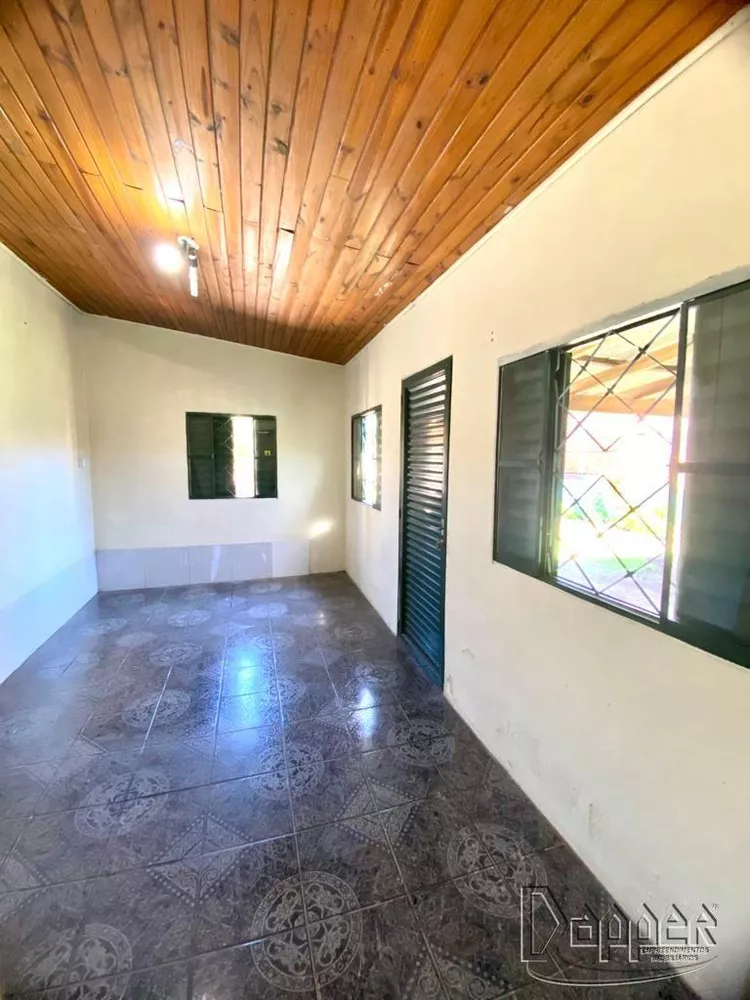 Casa à venda com 2 quartos, 75m² - Foto 2