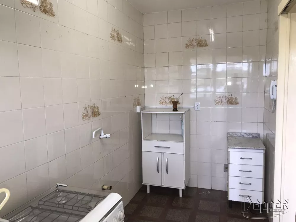 Apartamento à venda com 2 quartos, 64m² - Foto 4