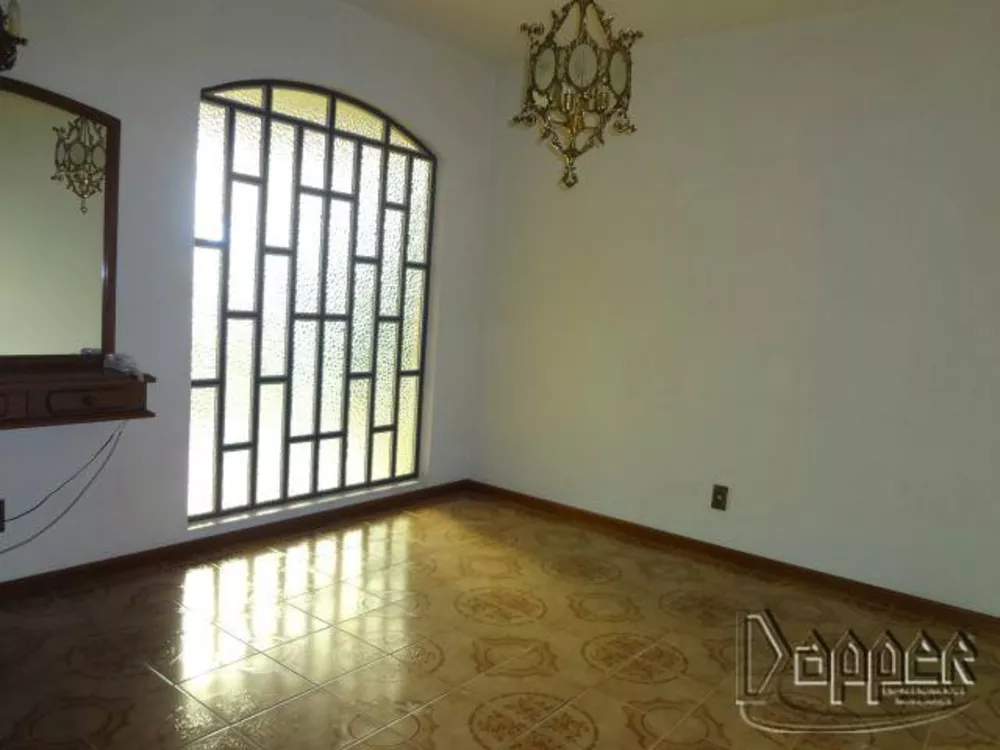 Casa à venda com 3 quartos, 21m² - Foto 8