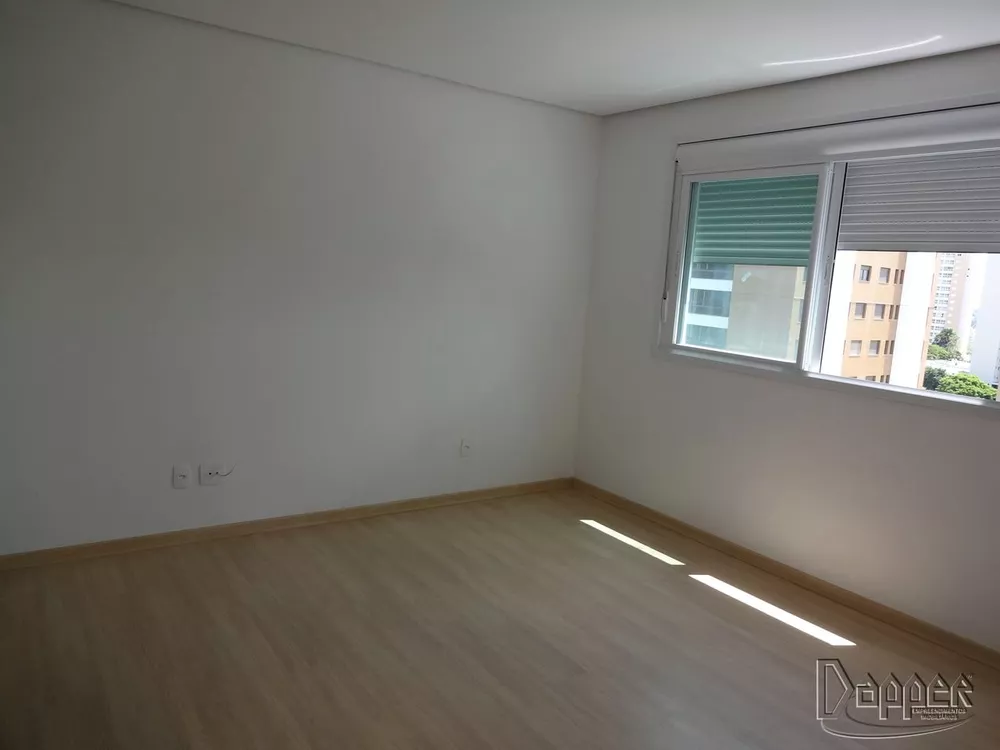 Apartamento à venda com 3 quartos, 106m² - Foto 8