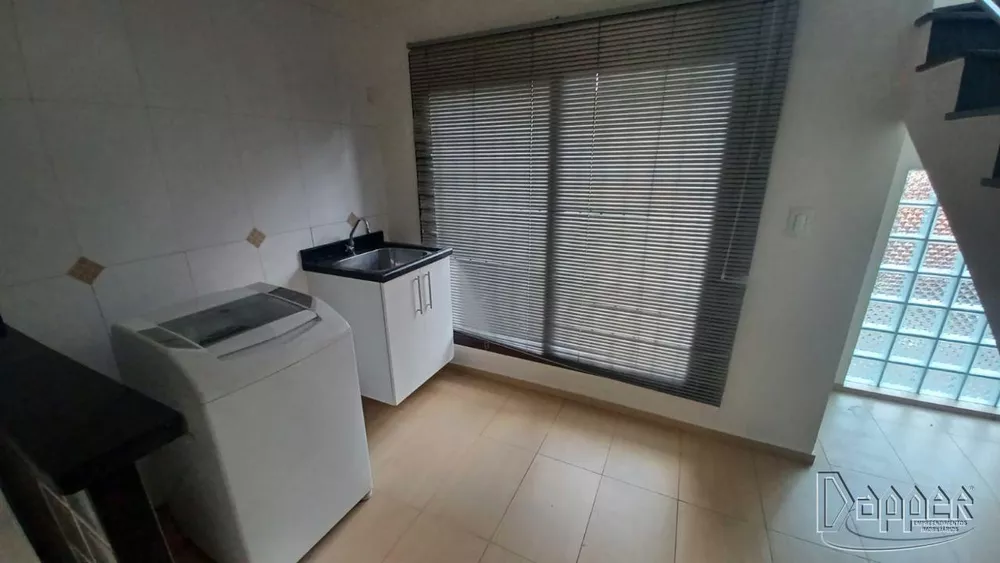 Apartamento à venda com 3 quartos, 146m² - Foto 4