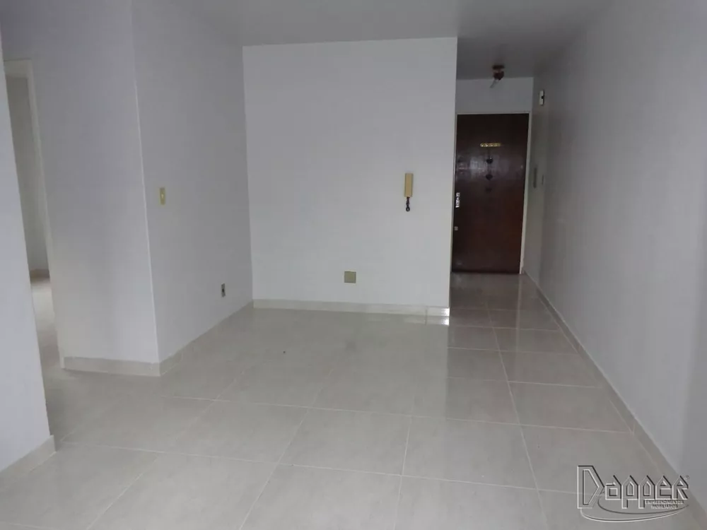 Apartamento à venda com 2 quartos, 65m² - Foto 3