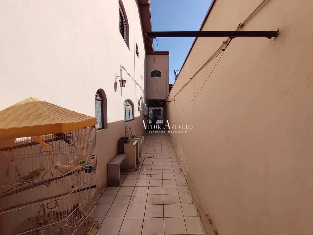 Casa, 3 quartos, 221 m² - Foto 4