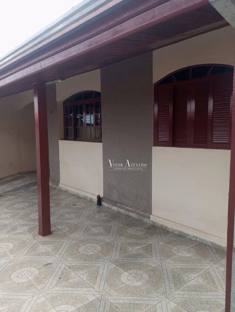 Casa, 5 quartos, 169 m² - Foto 1