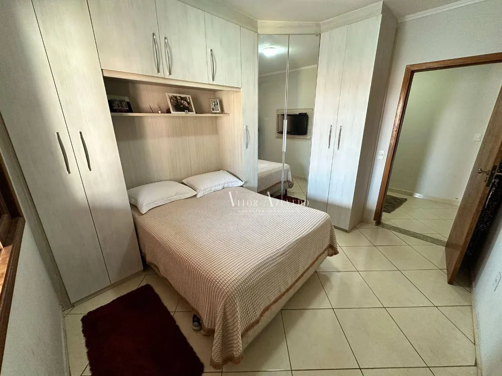 Casa, 4 quartos, 200 m² - Foto 5