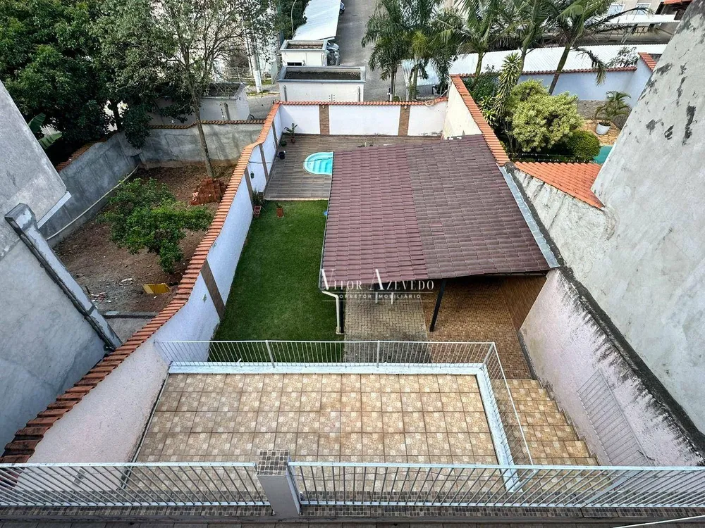 Casa, 4 quartos, 230 m² - Foto 4