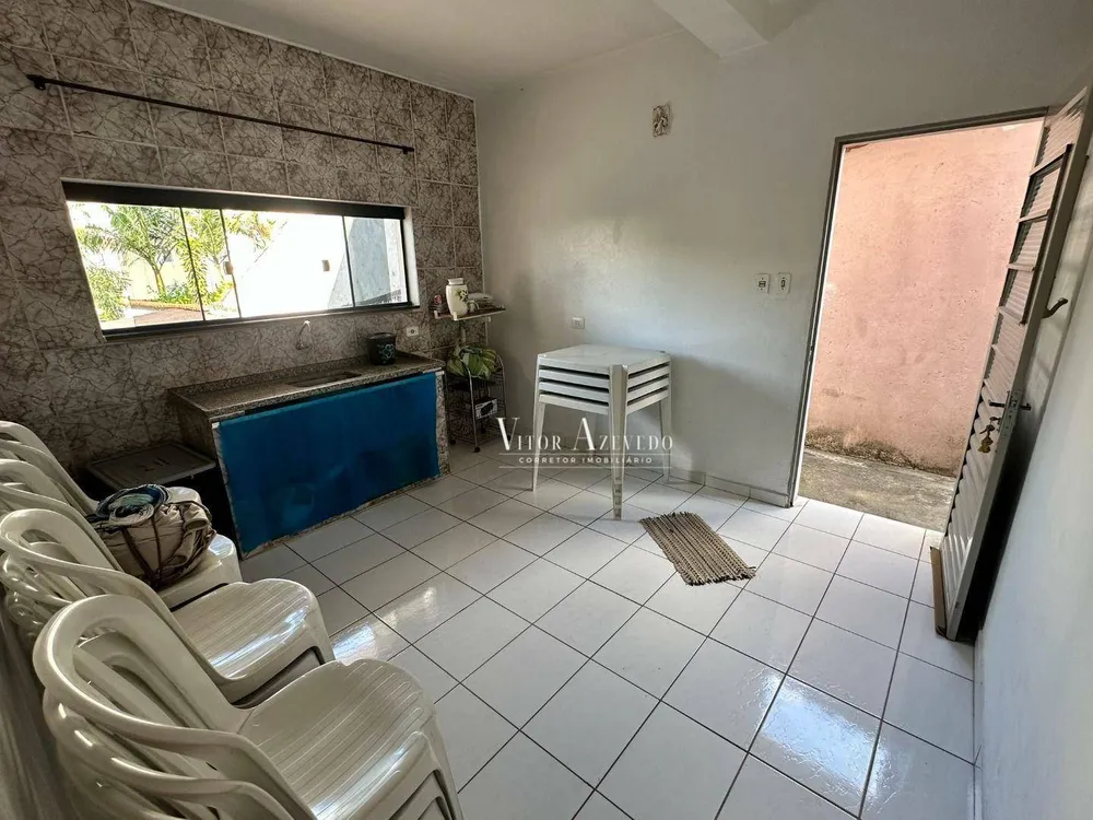 Casa, 4 quartos, 230 m² - Foto 13