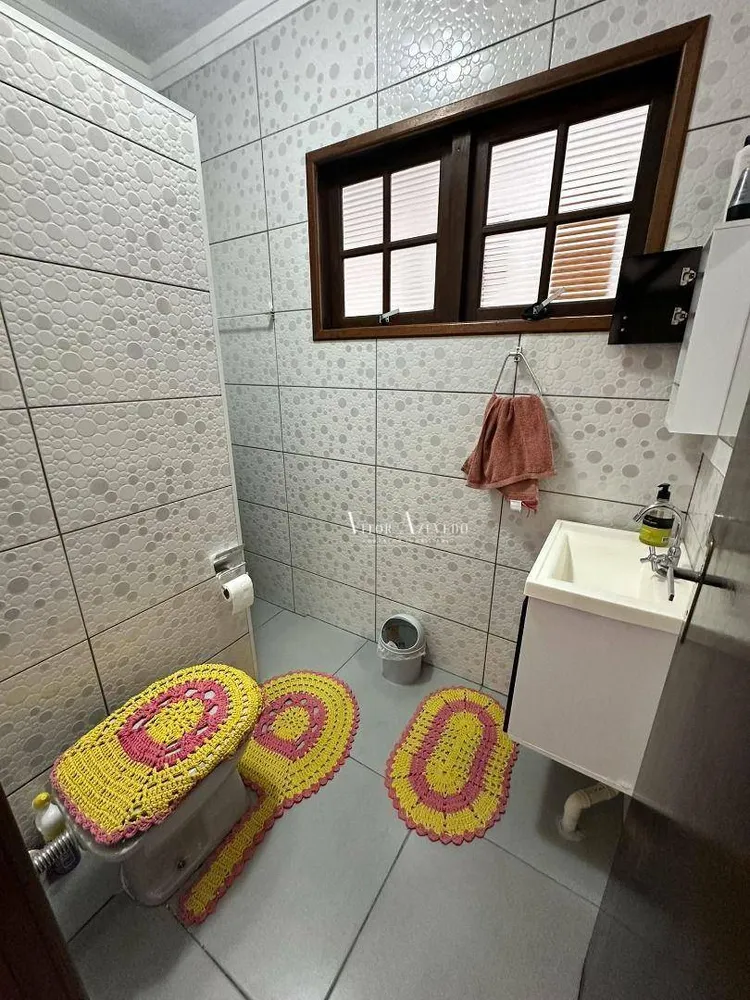 Casa, 4 quartos, 230 m² - Foto 5
