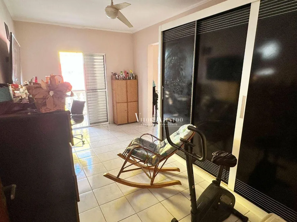 Casa, 3 quartos, 212 m² - Foto 7