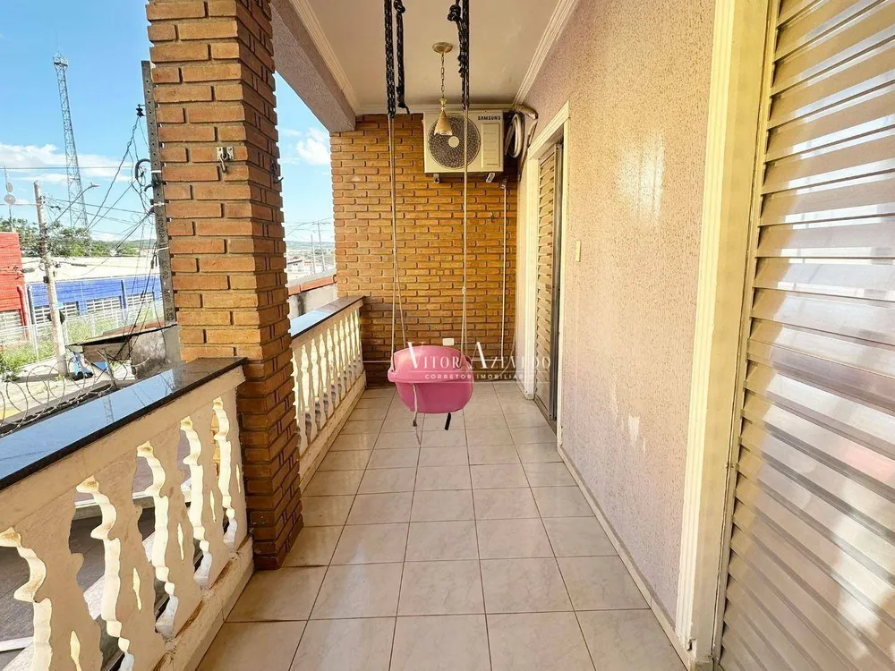 Casa, 3 quartos, 212 m² - Foto 5