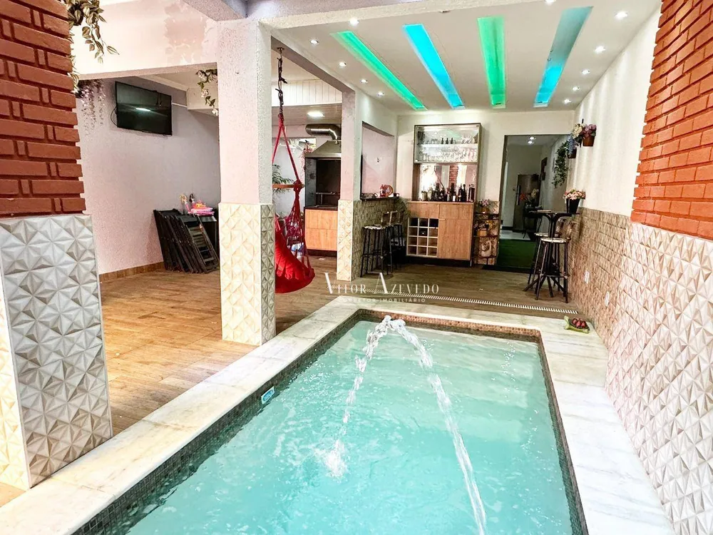 Casa, 3 quartos, 212 m² - Foto 3