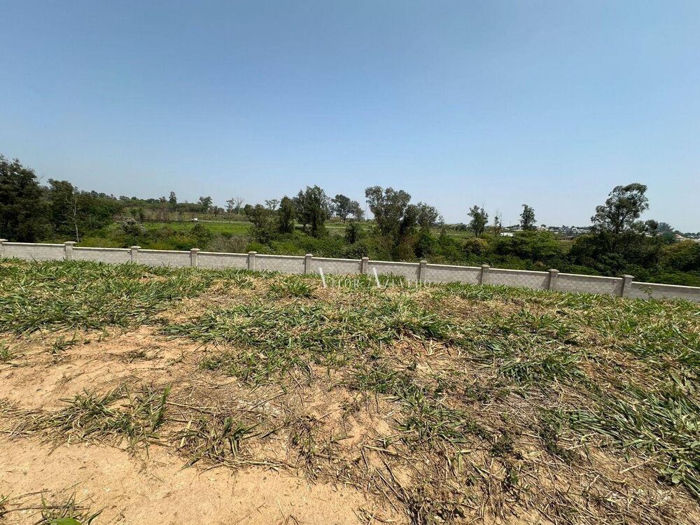Loteamento e Condomínio, 350 m² - Foto 1