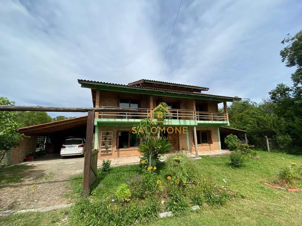Sítio, 3 quartos, 4200 m² - Foto 2