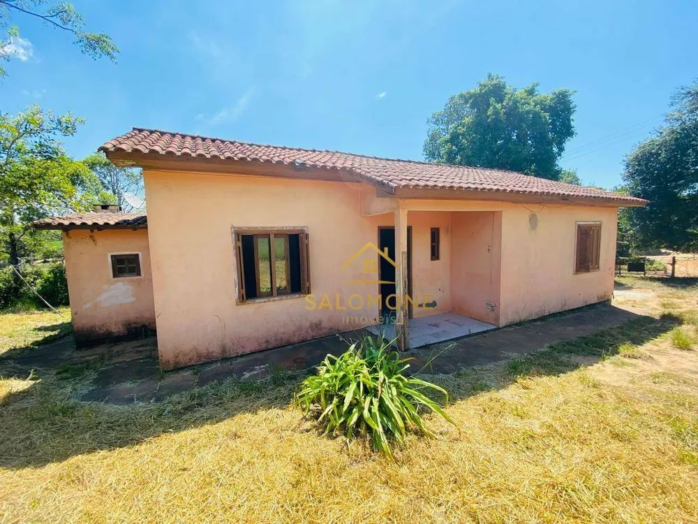Sítio, 2 quartos, 800 m² - Foto 1