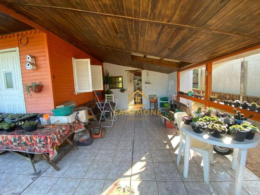 Chácara, 3 quartos, 495 m² - Foto 2