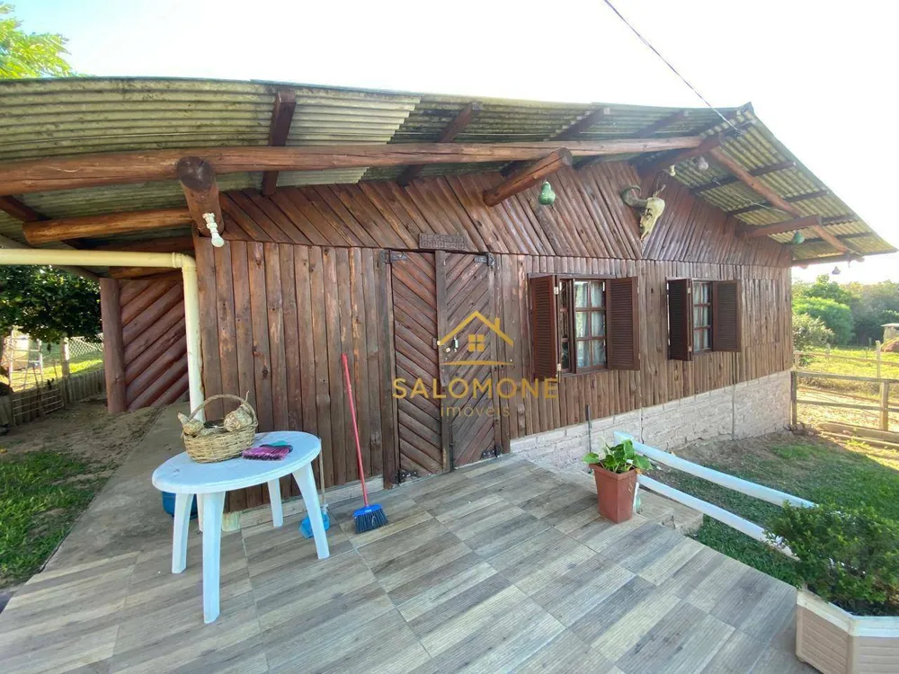 Sítio, 2 quartos, 2000 m² - Foto 11