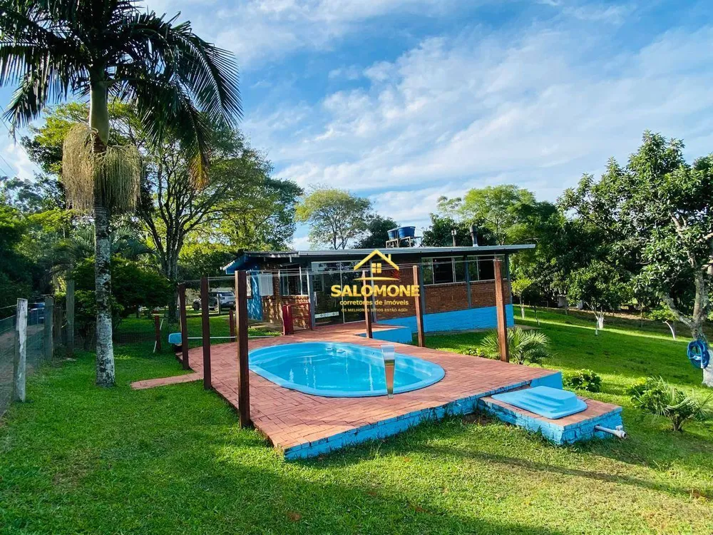 Sítio, 2 quartos, 4800 m² - Foto 1