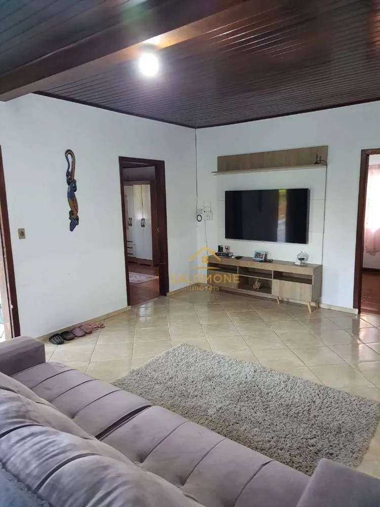 Sítio, 3 quartos, 4000 m² - Foto 8