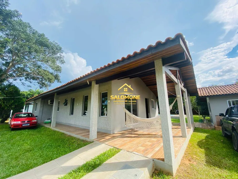 Chácara, 3 quartos, 1000 m² - Foto 1