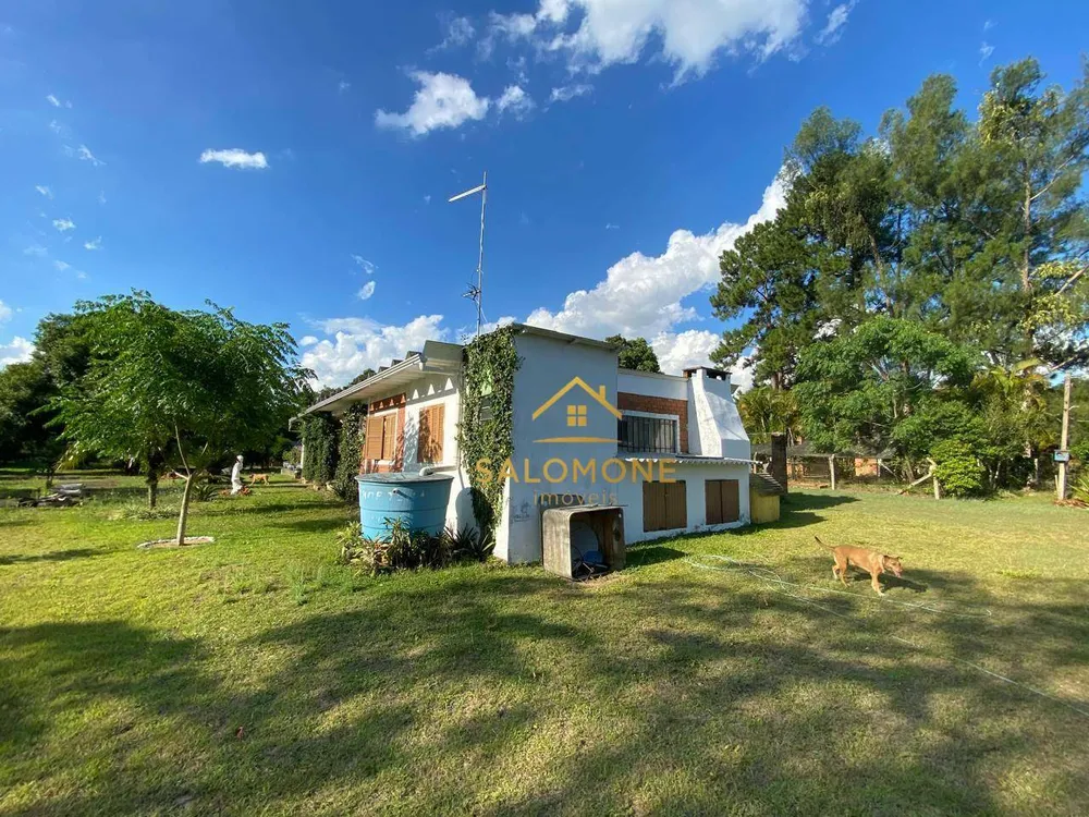 Sítio, 3 quartos, 4300 m² - Foto 1