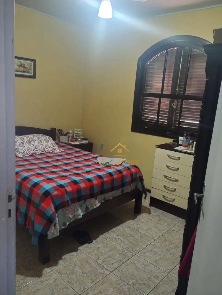 Sítio, 2 quartos, 5800 m² - Foto 1