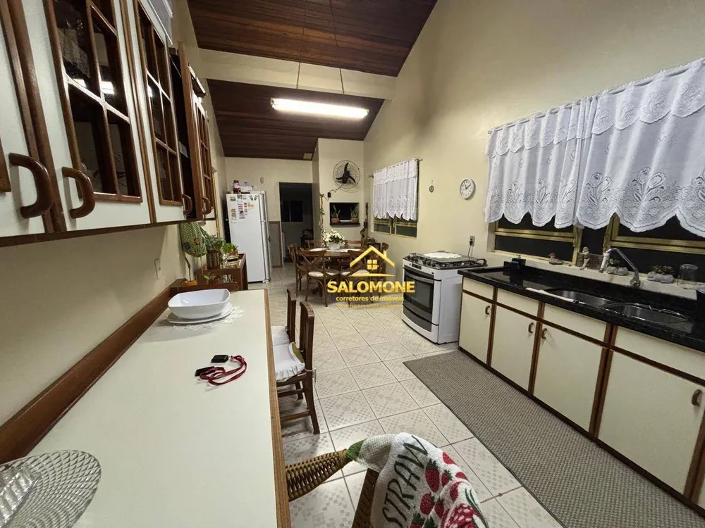 Chácara, 4 quartos, 3300 m² - Foto 8