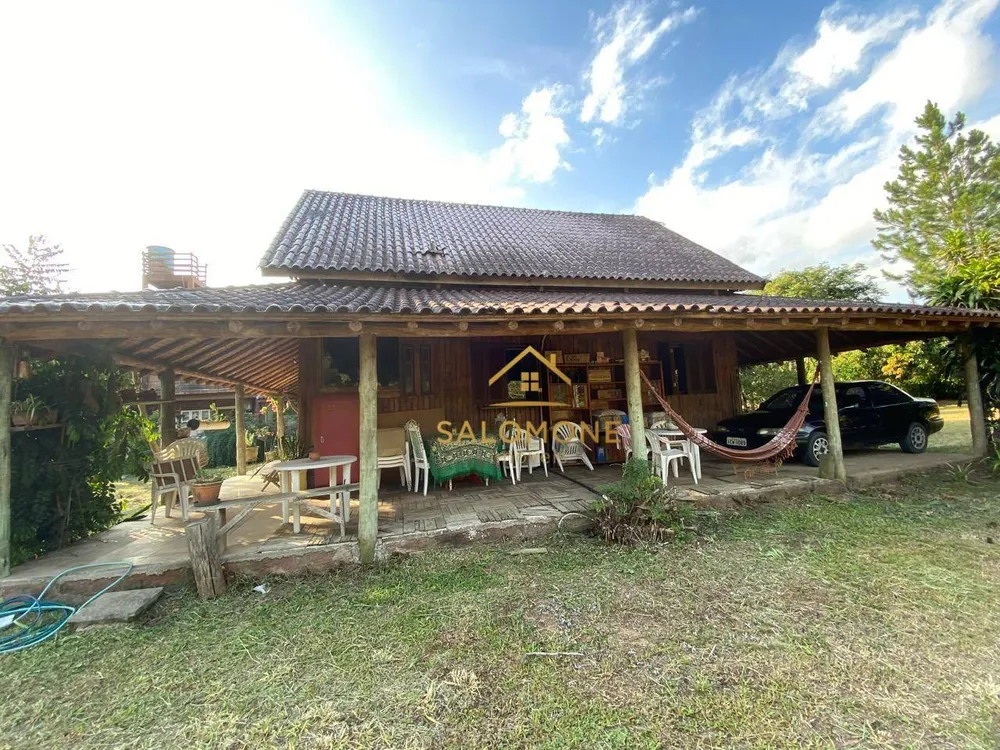 Sítio, 3 quartos, 1500 m² - Foto 5