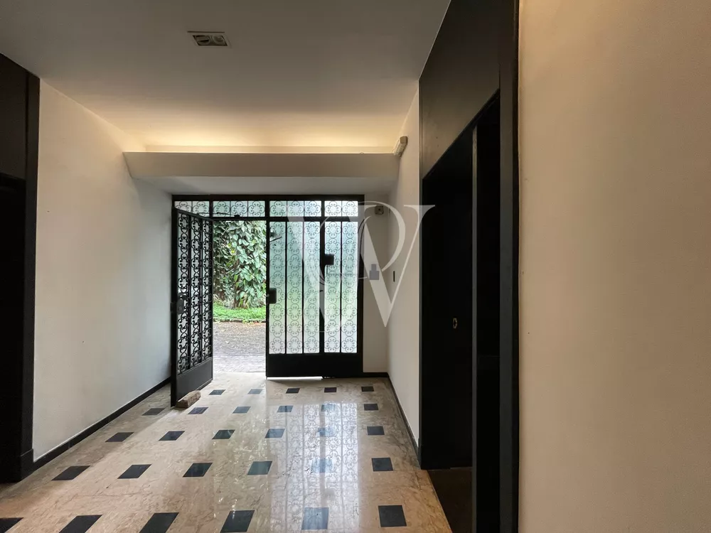 Sobrado à venda com 4 quartos, 733m² - Foto 9