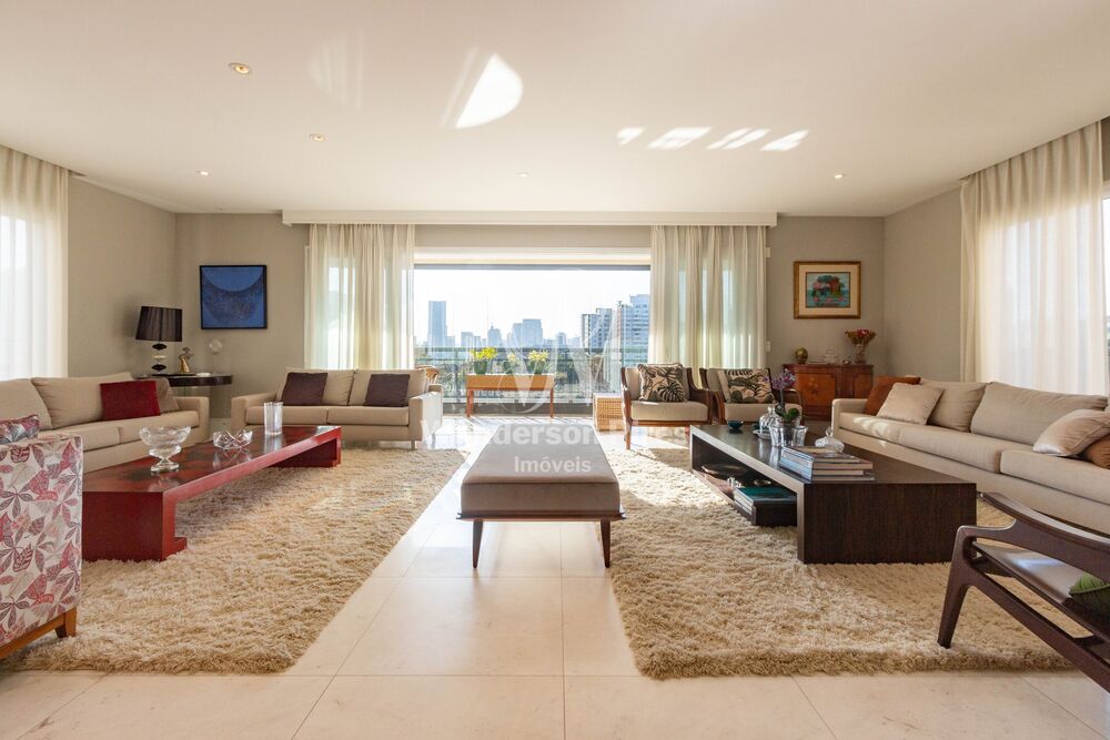 Apartamento à venda com 3 quartos, 350m² - Foto 1