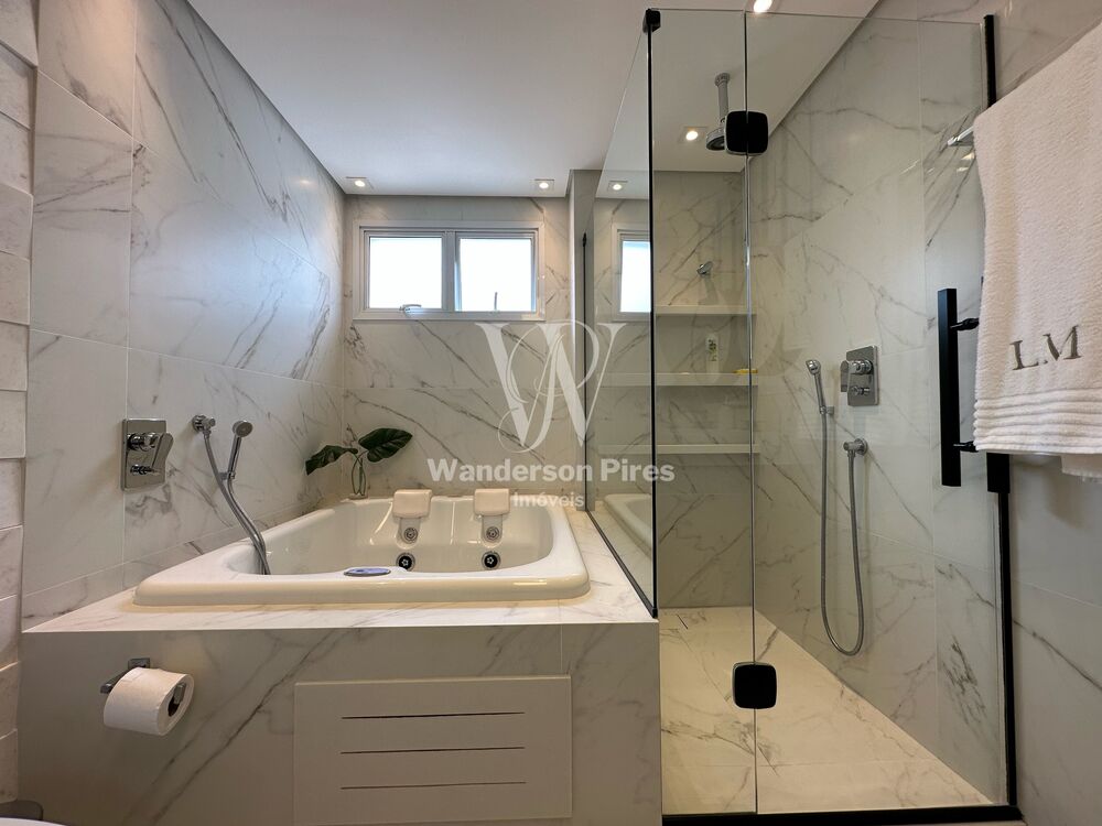 Apartamento, 3 quartos, 258 m² - Foto 2