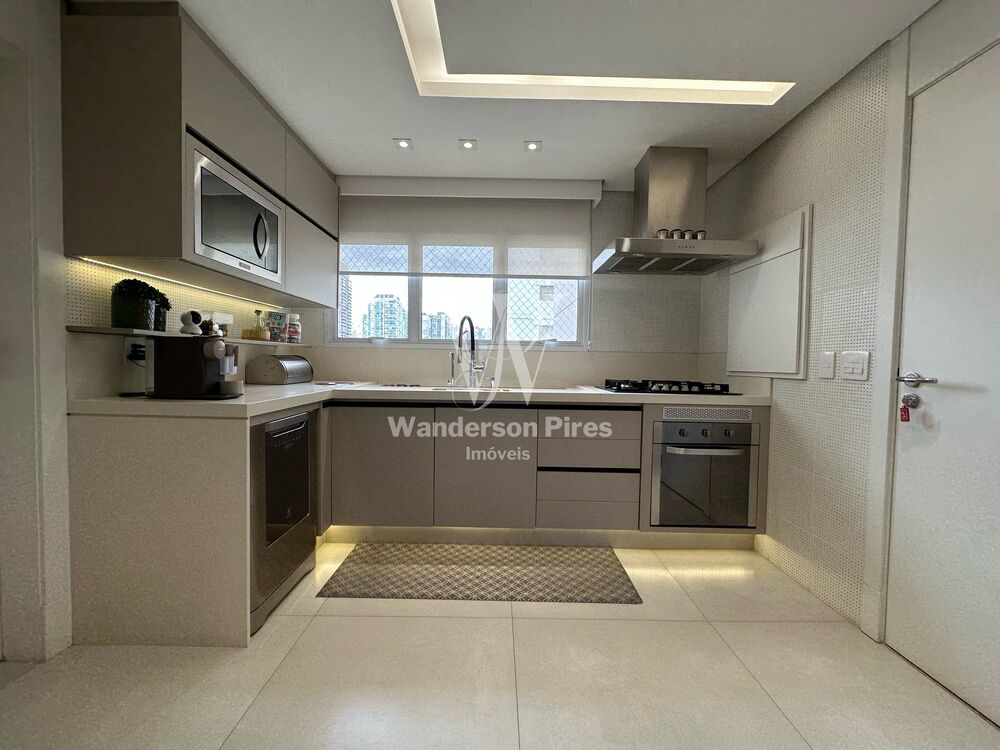Apartamento, 3 quartos, 258 m² - Foto 15