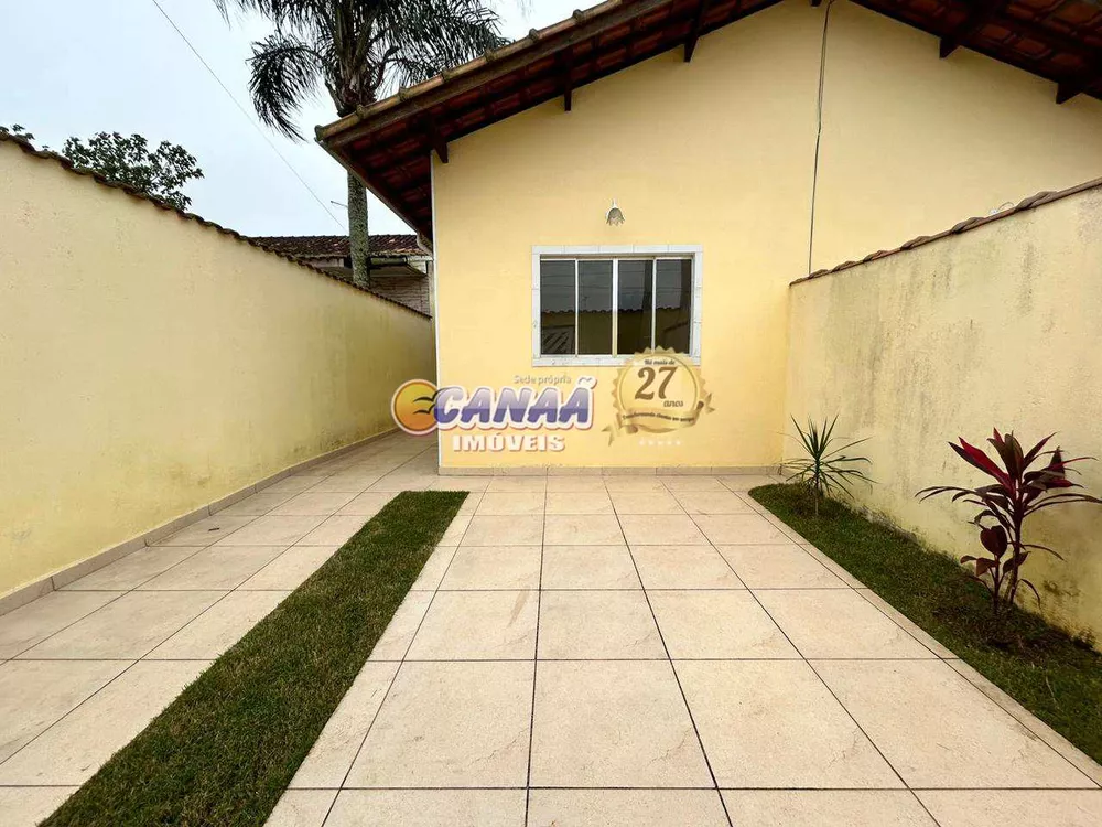 Casa à venda com 2 quartos, 63m² - Foto 2