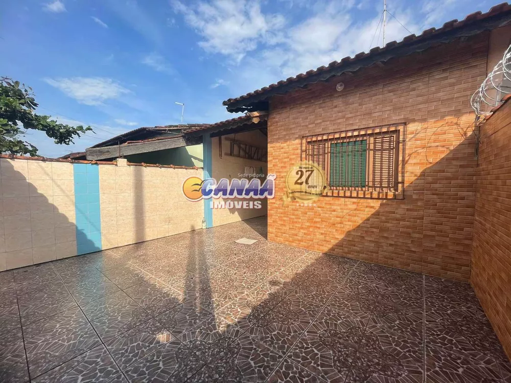 Casa à venda com 2 quartos, 72m² - Foto 2