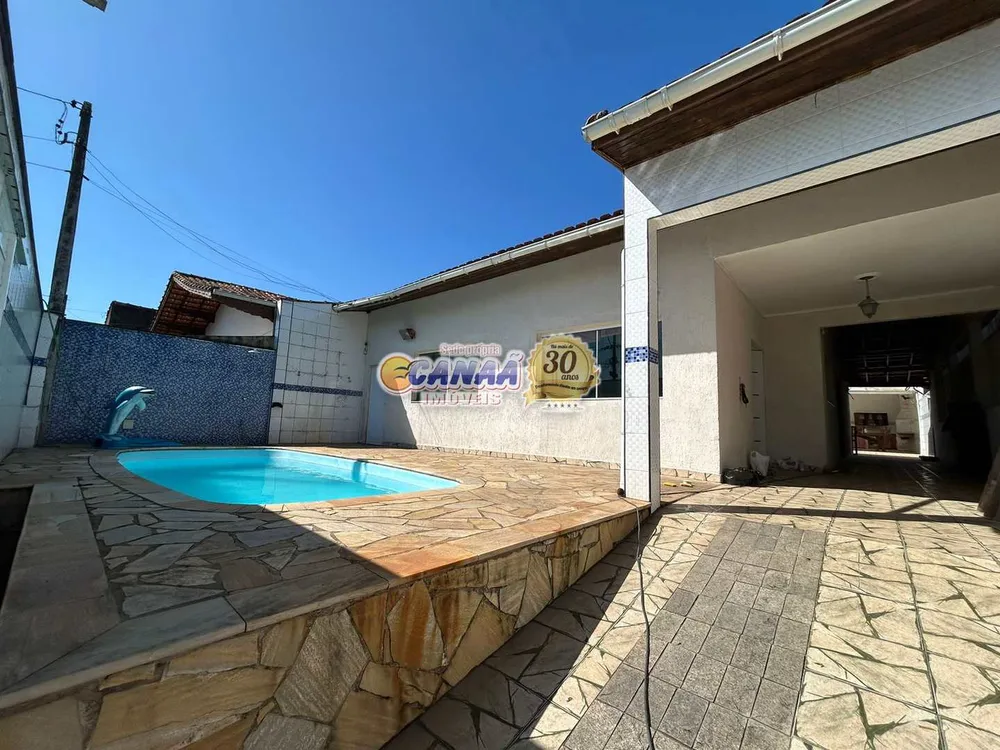 Casa, 3 quartos, 276 m² - Foto 1