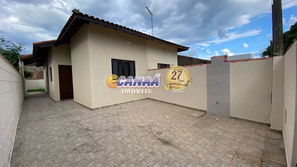 Casa à venda com 2 quartos, 56m² - Foto 1