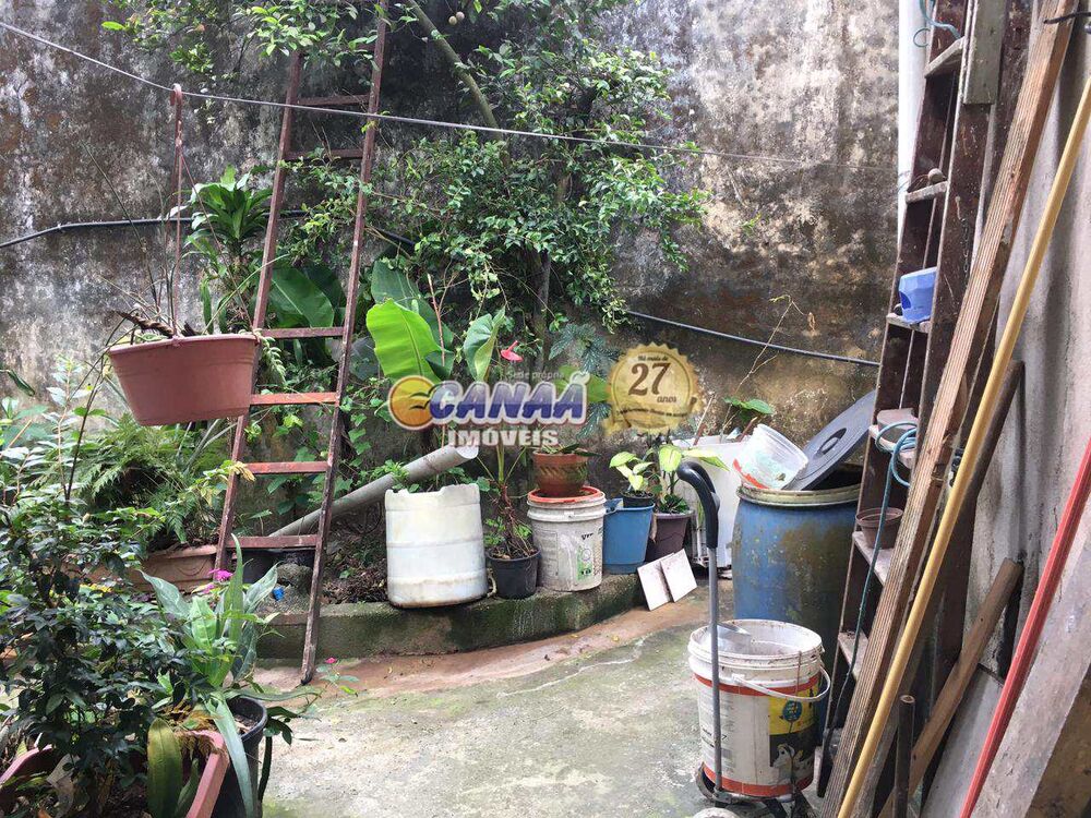 Casa, 2 quartos, 207 m² - Foto 4