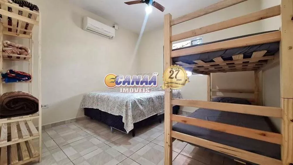 Casa à venda com 2 quartos, 75m² - Foto 15