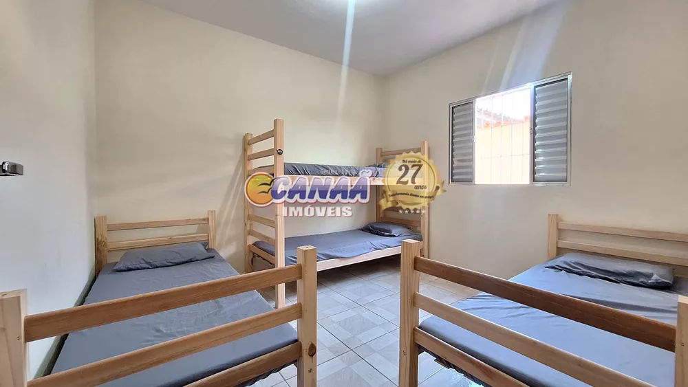 Casa à venda com 2 quartos, 75m² - Foto 13