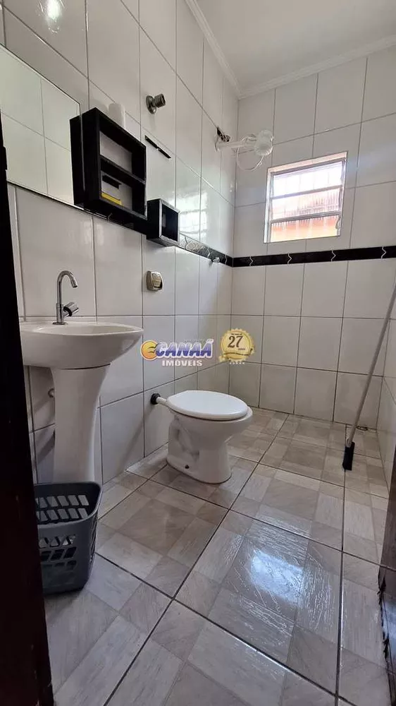 Casa à venda com 2 quartos, 75m² - Foto 12