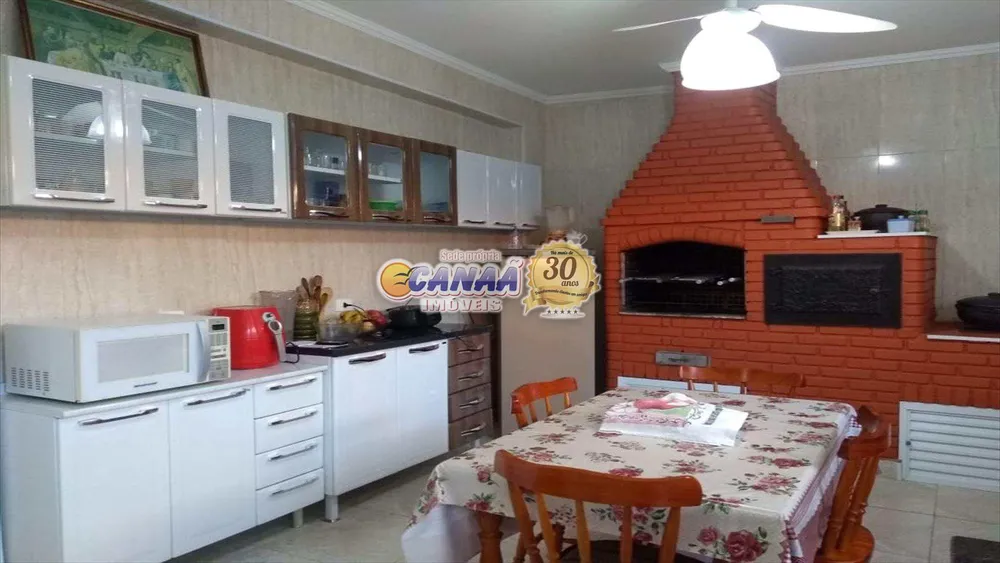 Casa, 4 quartos, 222 m² - Foto 8